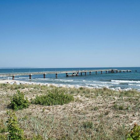 Nah Am Meer, Ruhige Lage, Gratis Nutzung Vom Ahoi Erlebnisbad Und Sauna In Sellin - Haus Inselblick Fewo 02 Goehren  Eksteriør bilde